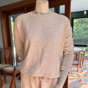 Splendid Casual Cream Knit Sweater